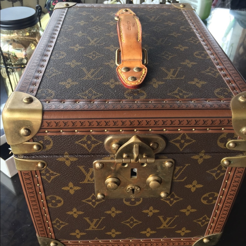 Vintage Louis Vuitton trunk case
